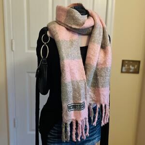 Victoria's Secret | Pink + Gray Plaid Soft Blanket Scarf | 2010s